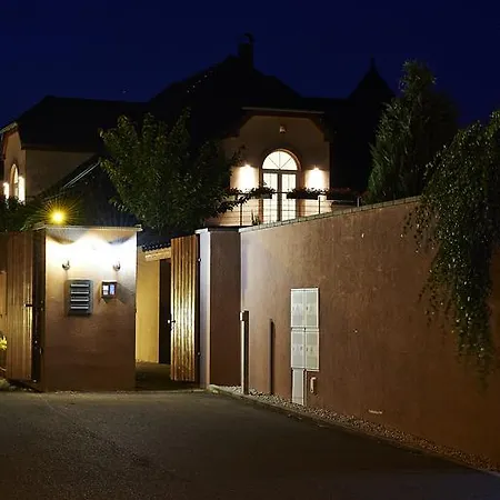 Vendégház Nobless Rožmitál pod Třemšínem